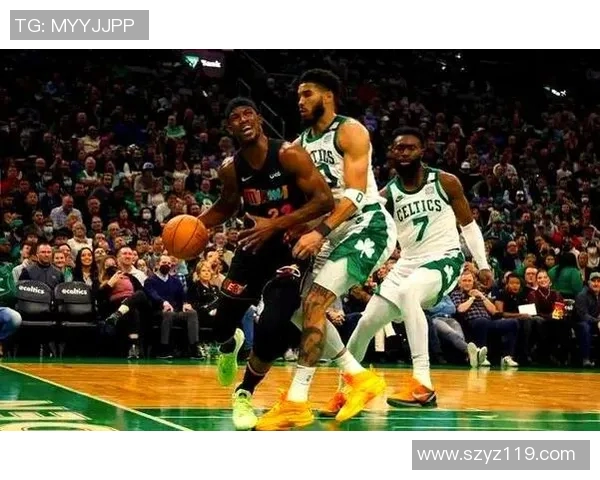 006火箭与凯尔特人激战正酣谁能在NBA赛场上笑到最后